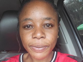 Erotikus videocsevegés Sexykinyi