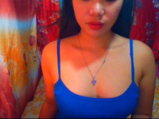 Fényképek SEXYKlTTEN18 hi dear i need 50 tokens to give 3 minute naked show come on :)