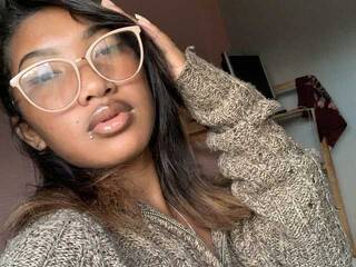 Erotikus videocsevegés SexyLove691