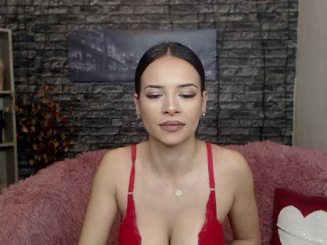 Fényképek SexyModel_kis i love welcome to me! flash boobs 60/ ass 50/ pussy 80/ doggy end twerk 90/ naked 150