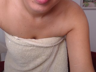 Fényképek sexynastyLady 500 ANAL #latina #bigboobs #squirt #slim #skinny #shaved #horny #fingering #squirt #anal #slut