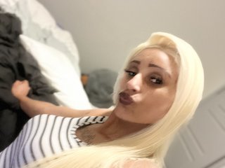 Erotikus videocsevegés sexyred14343