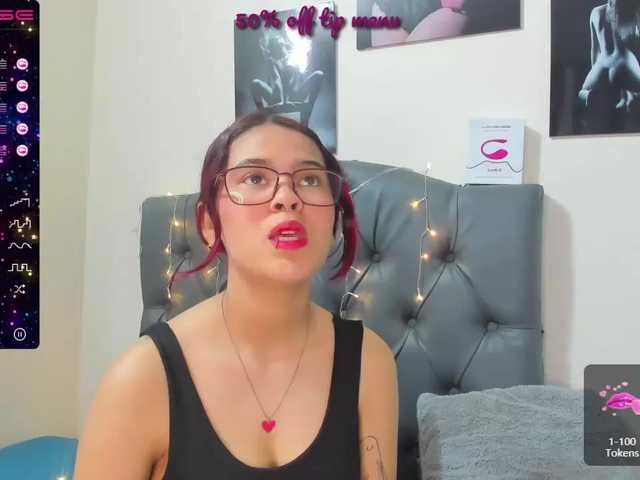 Sugárzási képernyőképek Sexyy-Candy