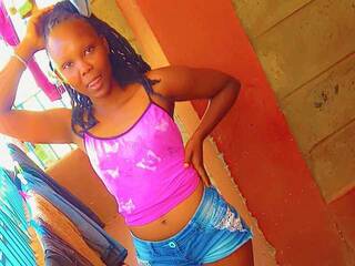 Erotikus videocsevegés Sexyyposh