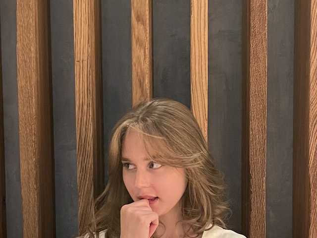 A profil fényképe sh4wty