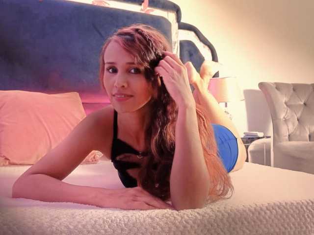 A profil fényképe ShainaBonne