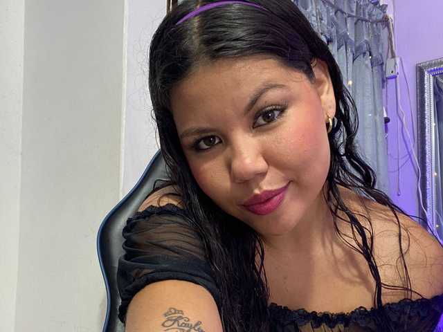 A profil fényképe Shaira-Awada