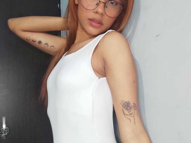 A profil fényképe Alisson_Grey