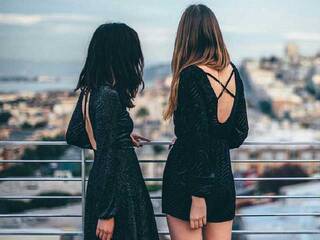 Erotikus videocsevegés Shancurves