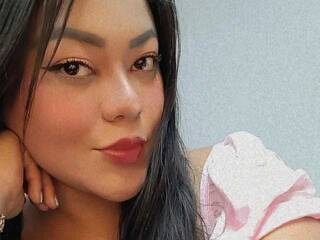 Erotikus videocsevegés SHANELL-RUSSO