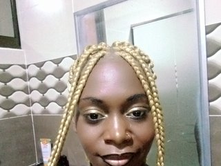 Erotikus videocsevegés Shanicehotgirl