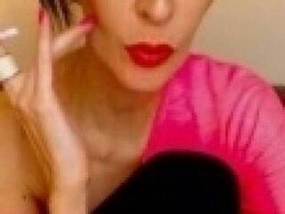 Erotikus videocsevegés Shanon4you