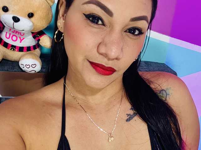 A profil fényképe shara-24