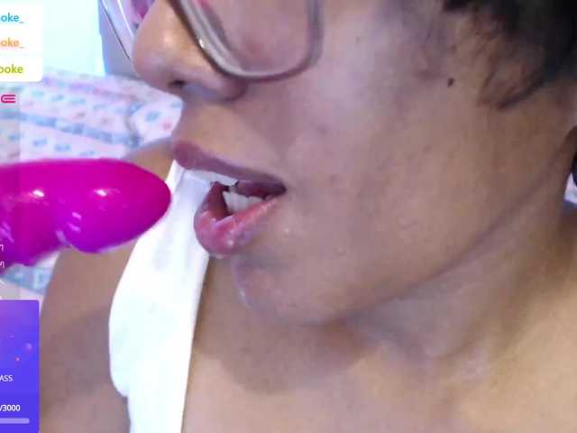 Fényképek SheenaBrooke @remain to BIG ASS fountain SQUIRT!! FUCK MY WET PUSSY AND TIGHT ASS!! MAKE ME #SQUIRT I WANNA USE MY BUTTPLUG #cam2cam #c2c #lovense #buttplug #bigass #smalltits #ebony #latina #colombian #anal #vaginal #dildoing #YOGA #YOGAPANTS #TWERK