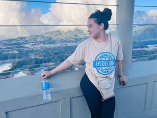 Erotikus videocsevegés shekina