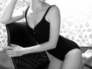 Erotikus videocsevegés shergladis