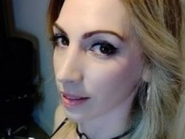 A profil fényképe Sheriesa