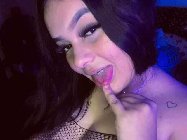 A profil fényképe shirley-18