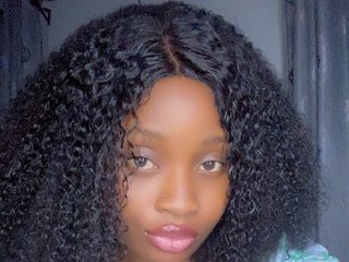 Erotikus videocsevegés Shugar2