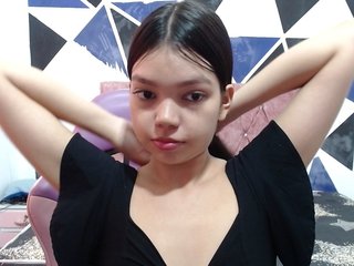 Erotikus videocsevegés shy-luna18