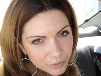 A profil fényképe ShyDom32