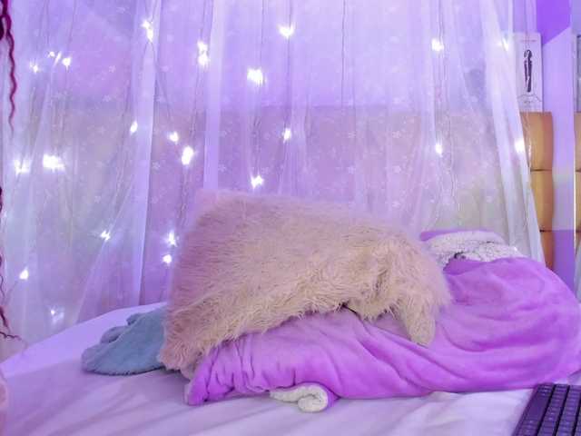 Fényképek Sia-37 Welcome to my room! I will make all your wishes come true