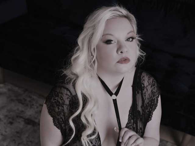 A profil fényképe Siennaluxx