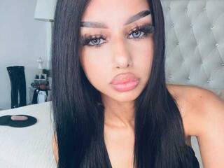 Erotikus videocsevegés siennayong