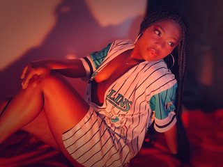 Erotikus videocsevegés sindybrunett