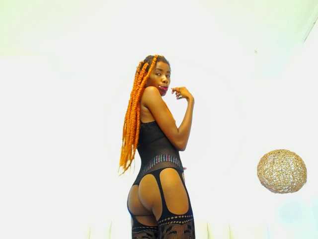 Fényképek SkarlettQueen #teen #nice #ass #girld don't miss my show HOT!!!