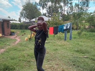 Erotikus videocsevegés Skinny-ebonny