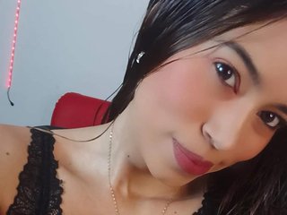 Erotikus videocsevegés Skinnylucy99