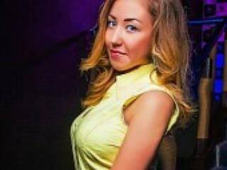 Erotikus videocsevegés sladkaya82