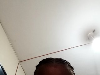 Erotikus videocsevegés Slaytee