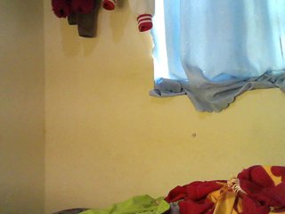 Erotikus videocsevegés Slimsexy1