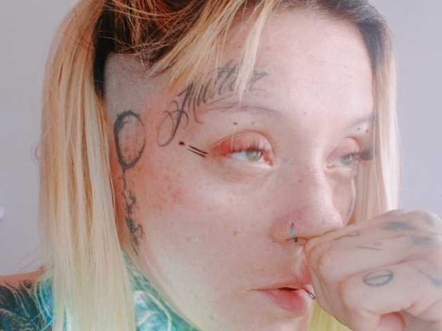 A profil fényképe sloppytitss