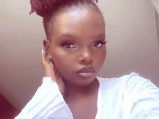 Erotikus videocsevegés Slutty4u