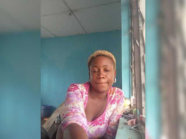 Sugárzási képernyőképek Sluttyrissa