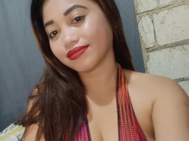 A profil fényképe slutyboobz