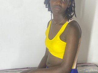 Erotikus videocsevegés Smilingbeibylove