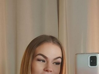 Erotikus videocsevegés SnowwBarbie