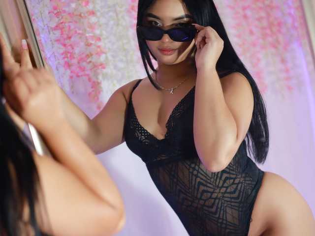 A profil fényképe sofia-blake