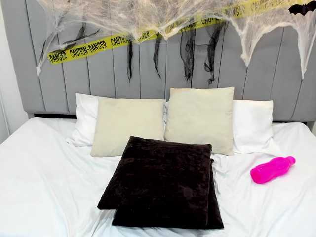 Sugárzási képernyőképek sofia-lopeez