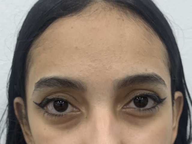 A profil fényképe sofia-naughty