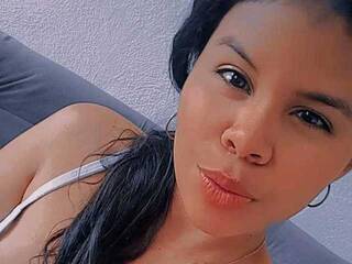 Erotikus videocsevegés sofiasexy18