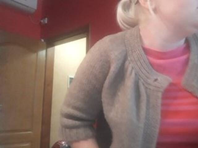 Sugárzási képernyőképek SofiaWilson23