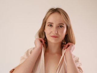 Erotikus videocsevegés SofieBloom