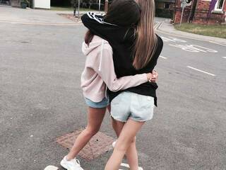 Erotikus videocsevegés sona---legend