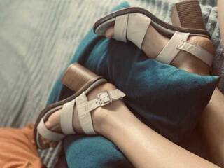 Erotikus videocsevegés Sweetapplepie