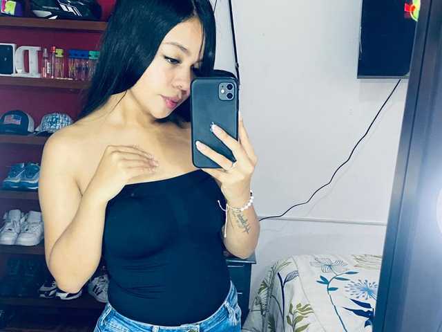 A profil fényképe sophia-16